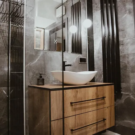 公寓 Arte Unia Art 35 Garaz Faktura Vat