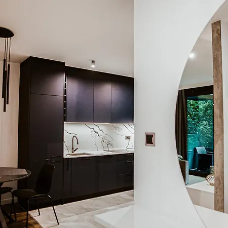 Arte Unia Art 35 Garaz Faktura Vat Apartment